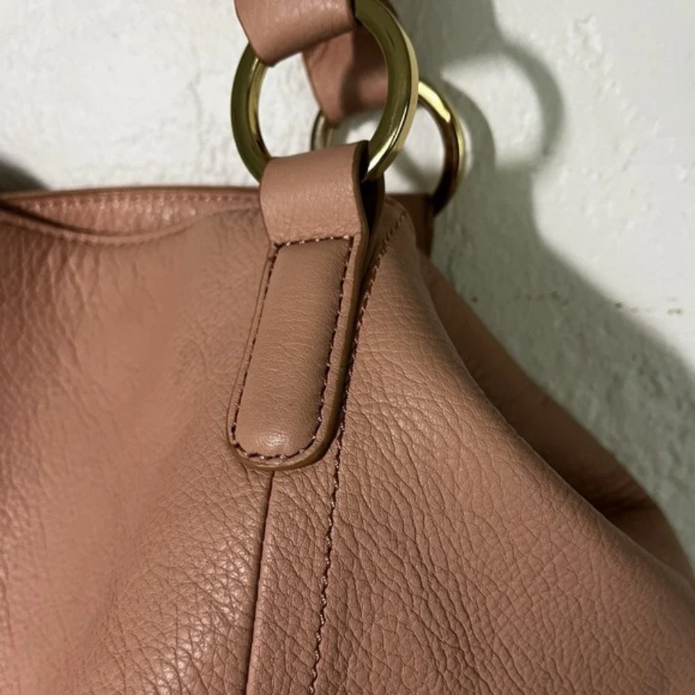 GILI Got It Love It Large LEATHER Soft Pink Satchel Crossbody Hobo‎ Bag PURSE